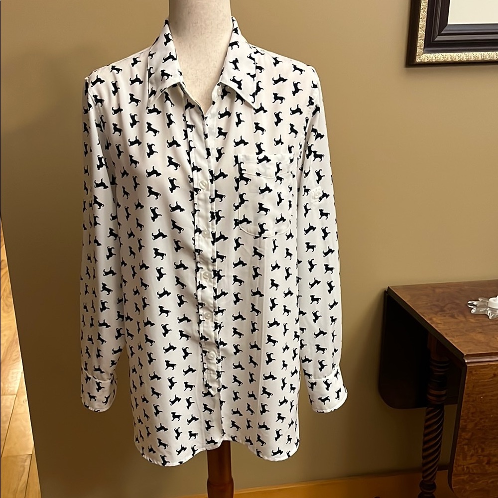 Ellen Tracy White and Blue Blouse Relaxed Fit